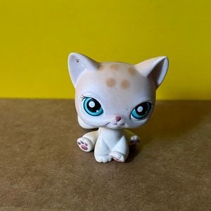 Littlest pet shop #224